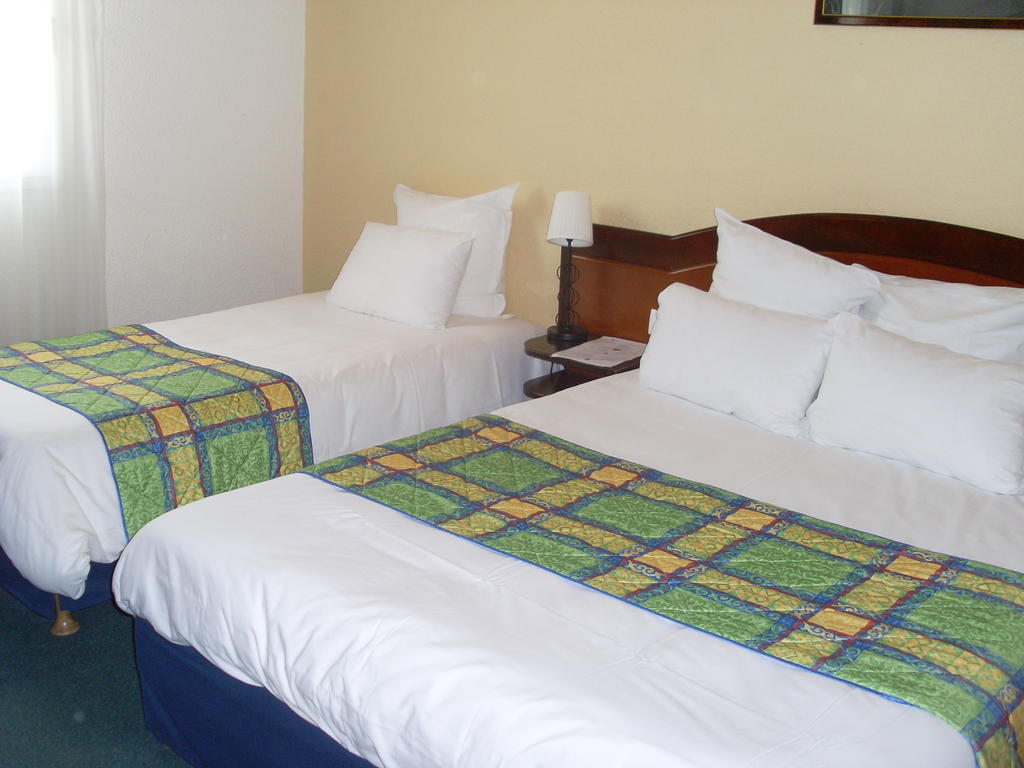 Hotel Air Plus Orly Ruang foto