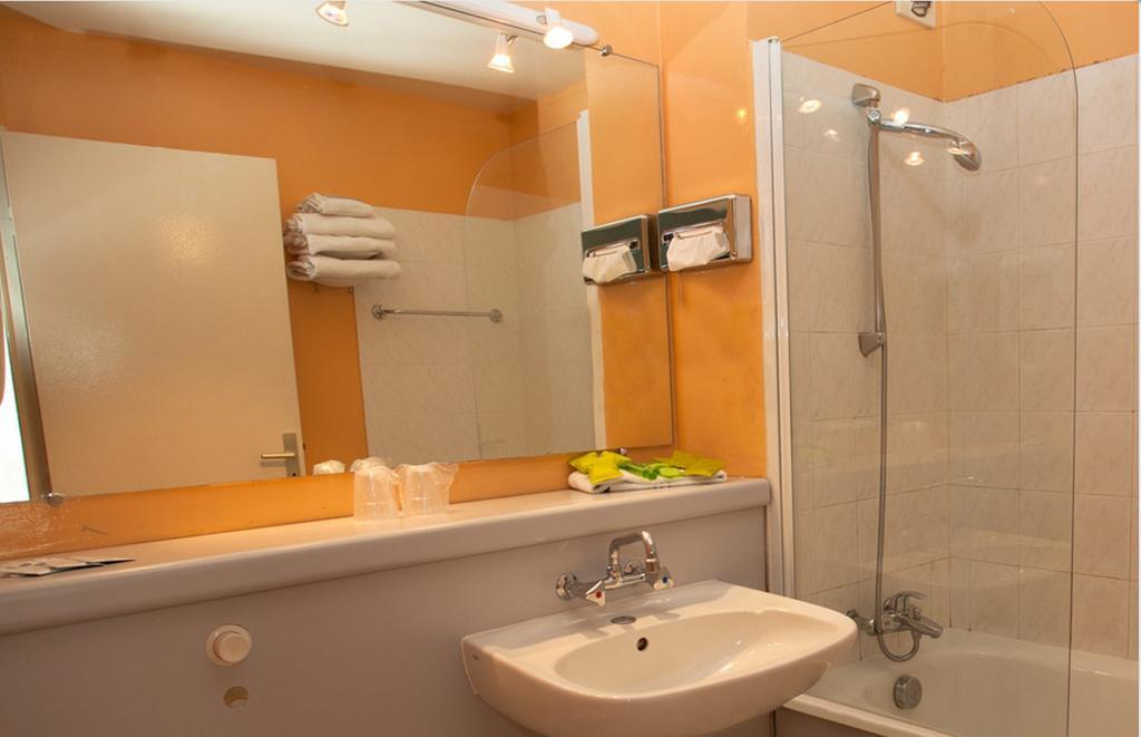 Hotel Air Plus Orly Ruang foto