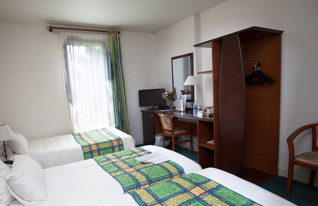 Hotel Air Plus Orly Ruang foto