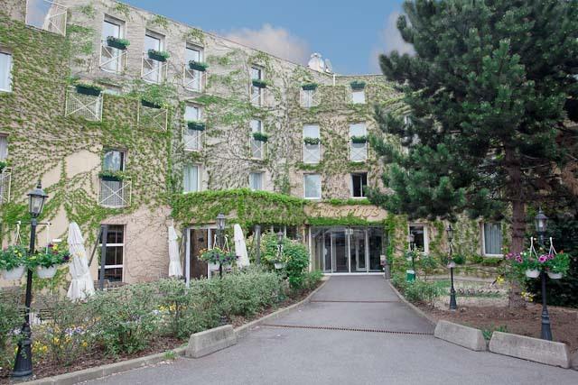 Hotel Air Plus Orly Bagian luar foto