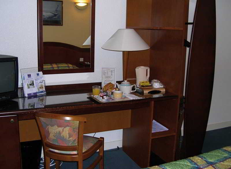 Hotel Air Plus Orly Ruang foto